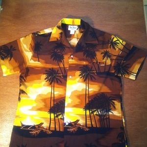 Rai Nani Men’s Hawaiian Shirt, Large